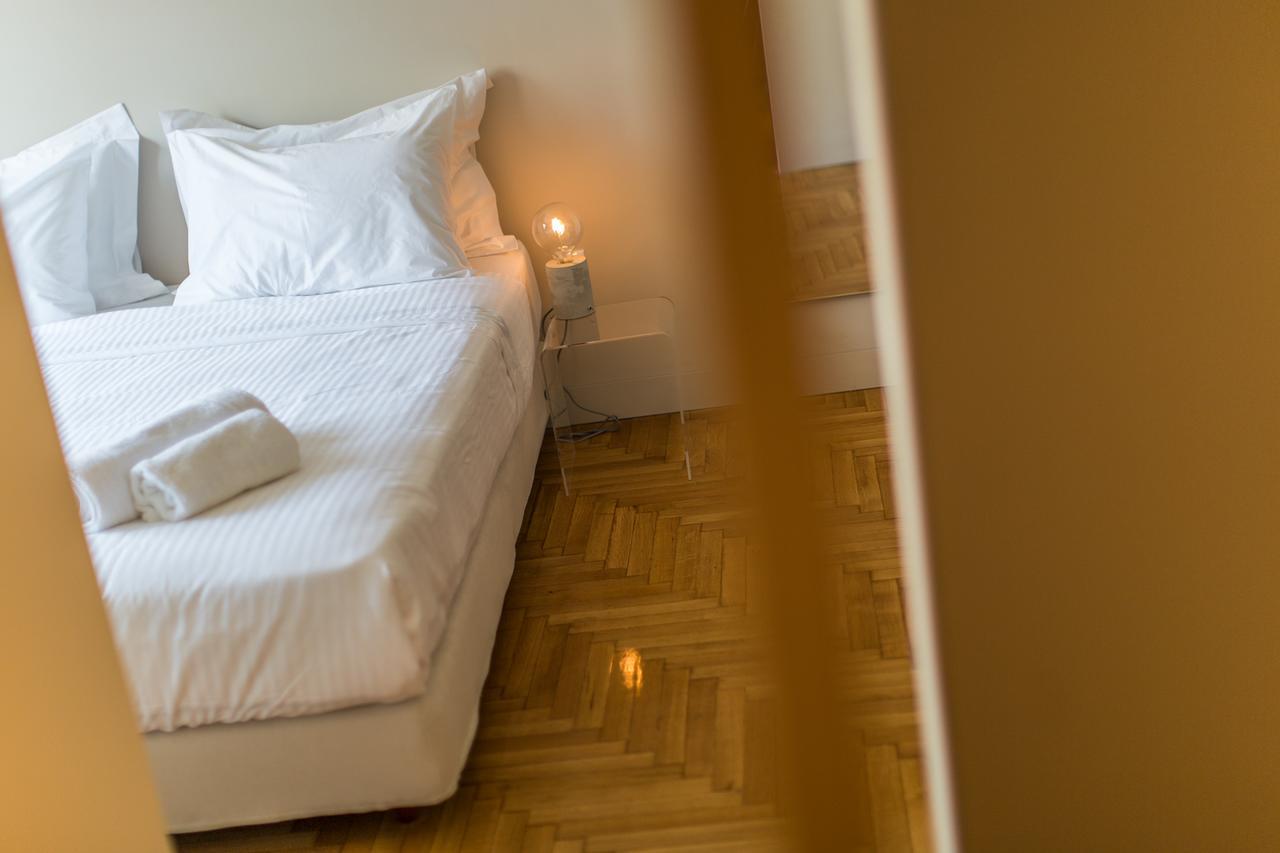 Aba Junior Apartment Veikou Street Athens Luaran gambar
