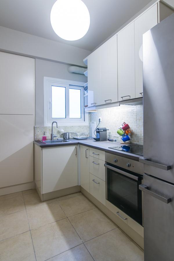 Aba Junior Apartment Veikou Street Athens Luaran gambar